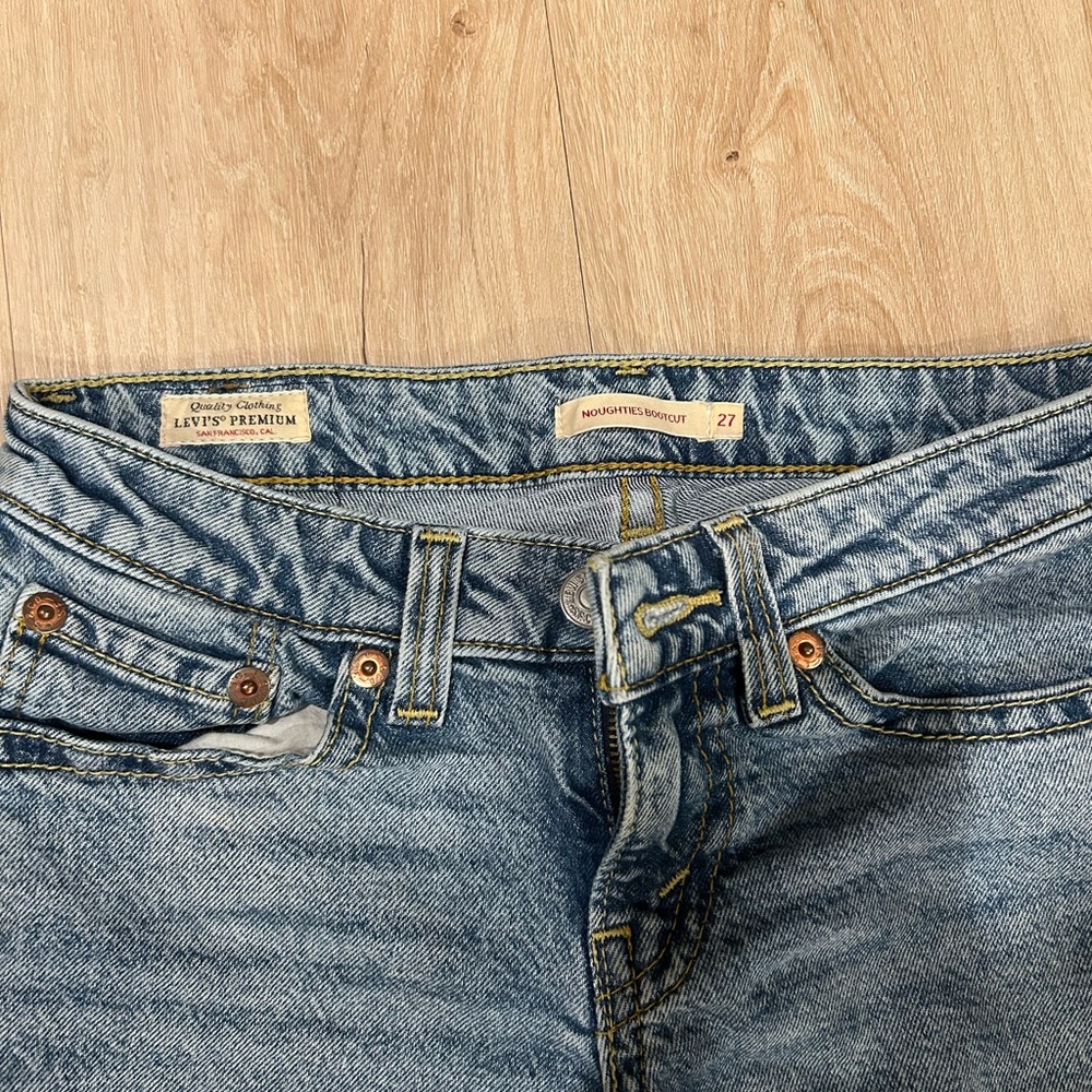 Levis Premium Noughties Bootcut Jeans Womens 27" x 30” Y2K Flap Pocket Blue City - Picture 3 of 7